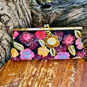 Vintage Valerie Stevens Black Floral Beaded Clutch